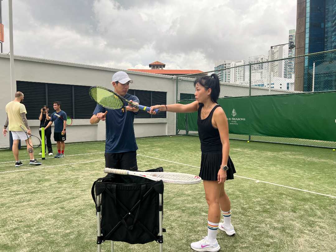 how to improve tennis forehand volley